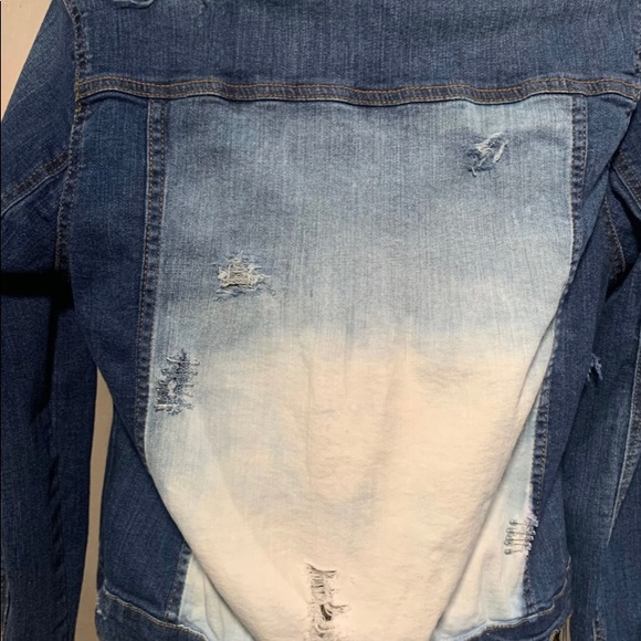 Jean jacket - Picture 2 of 3